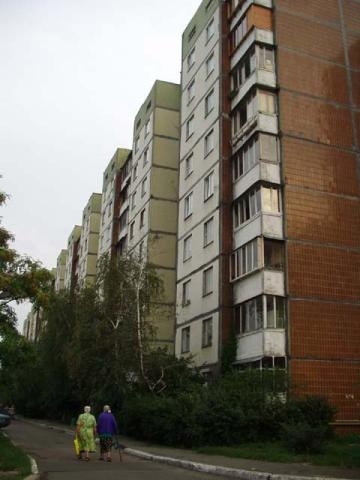 Продаж 2-кімнатної квартири 51 м², Сержа Лифаря вул., 9/61