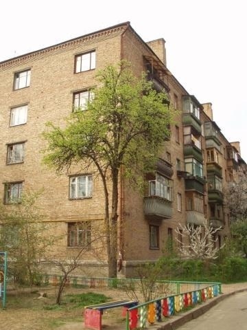 Киев, Алексеевская ул., 2