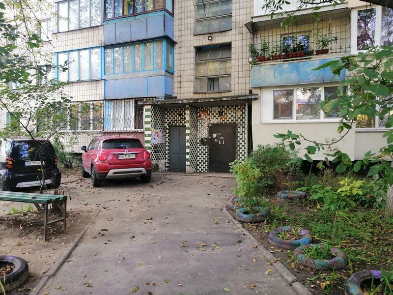 Киев, Академика Королева ул., 6