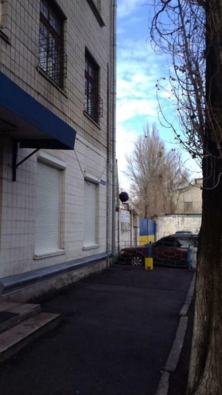 Киев, Академика Крымского ул., 27
