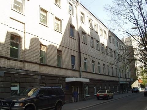 Киев, Левандовская ул., 17