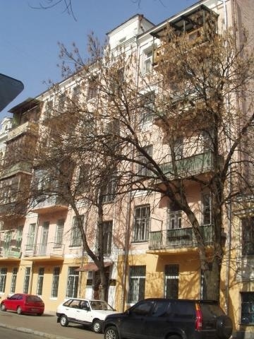 Киев, Андреевская ул., 11/7