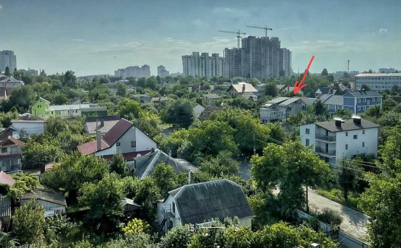 Киев, Василия Алексухина ул., 1