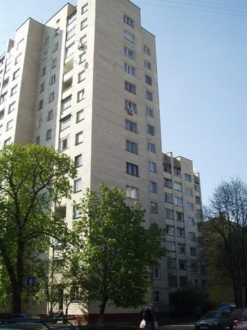 Киев, Левандовская ул., 14