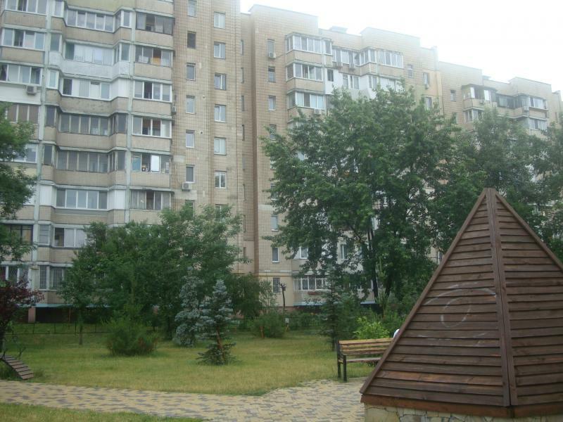 Киев, Архитектора Вербицкого ул., 12