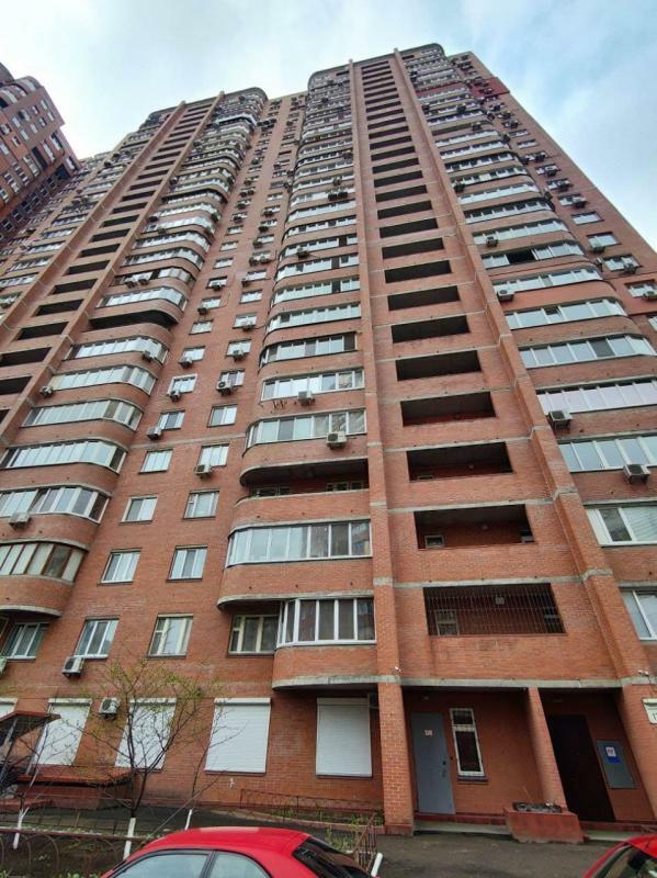 Продаж 3-кімнатної квартири 127 м², Анни Ахматової вул., 13