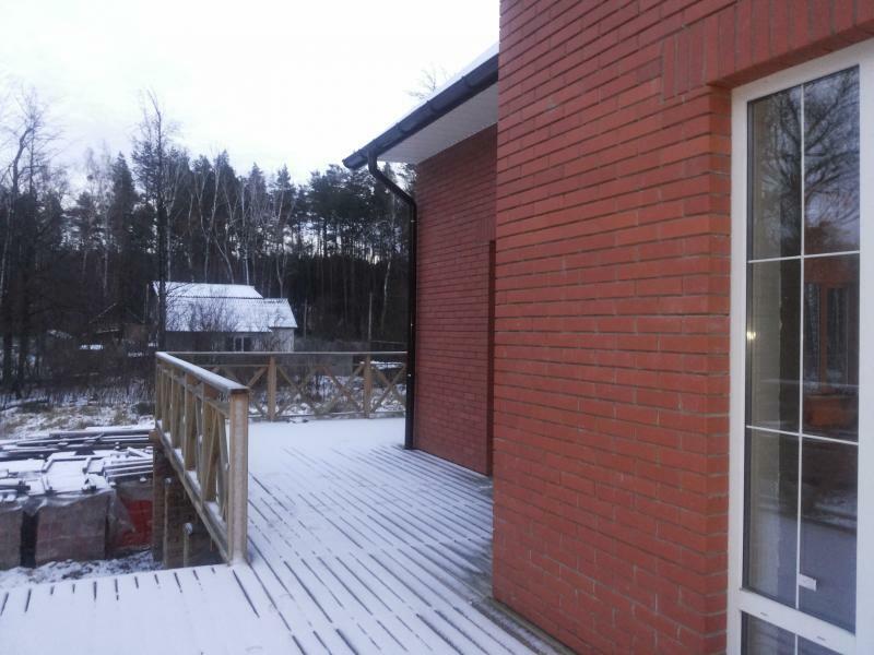 Киевская обл., Бучанский район, пгт Ворзель, Ворзельская ул., 10/23