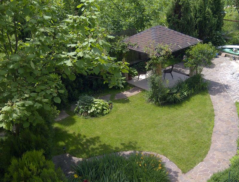 Киевская обл., Васильковский район, с. Устимовка, Привокзальная ул., 7