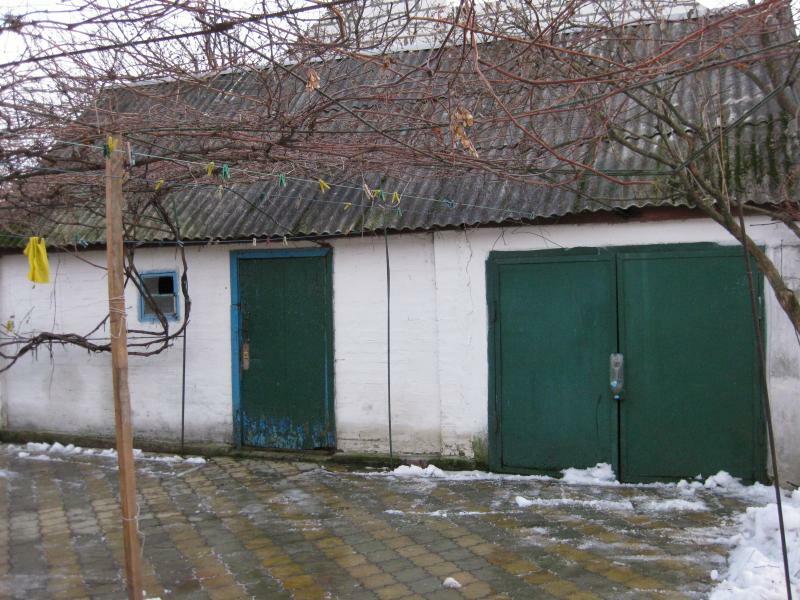 Киевская обл., Васильковский район, пгт Глеваха, Комсомольская ул., 58