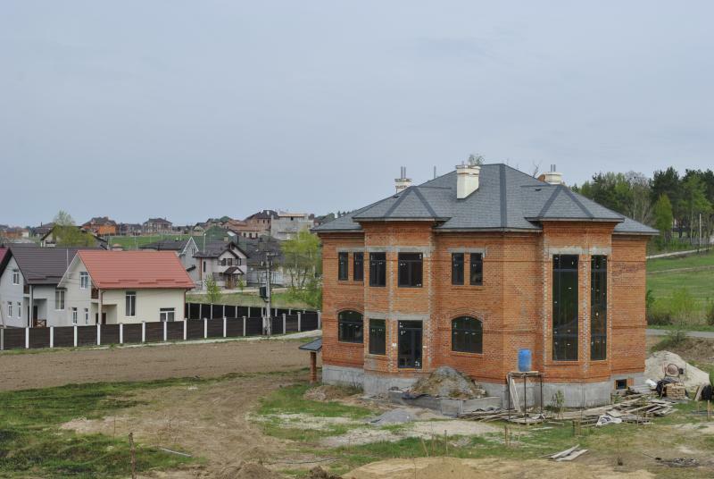 Київська обл., Києво-Святошинський район, с. Білогородка, Лікарська вул., 39