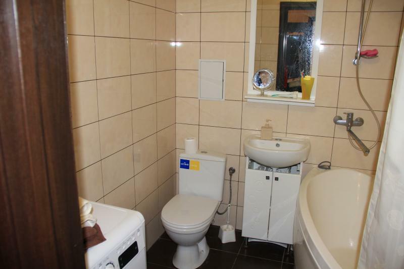 Киевская обл., Бучанский район, пгт Ворзель, Лесная ул., 35