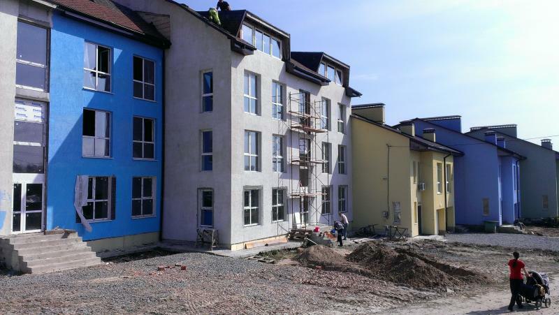 Київська обл., Бучанський район, смт Ворзель, Петропавлівська вул., 5