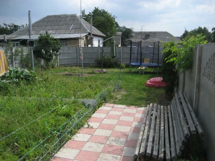 Киевская обл., Броварской район, г. Бровары, Дмитрия Янченко ул., 110