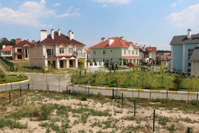 Киевская обл., Бучанский район, пгт Ворзель, Ясная ул., 9