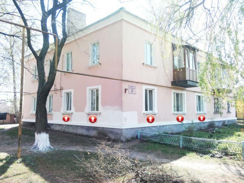 Житомирська обл., м. Коростень, Грушевского вул., 47