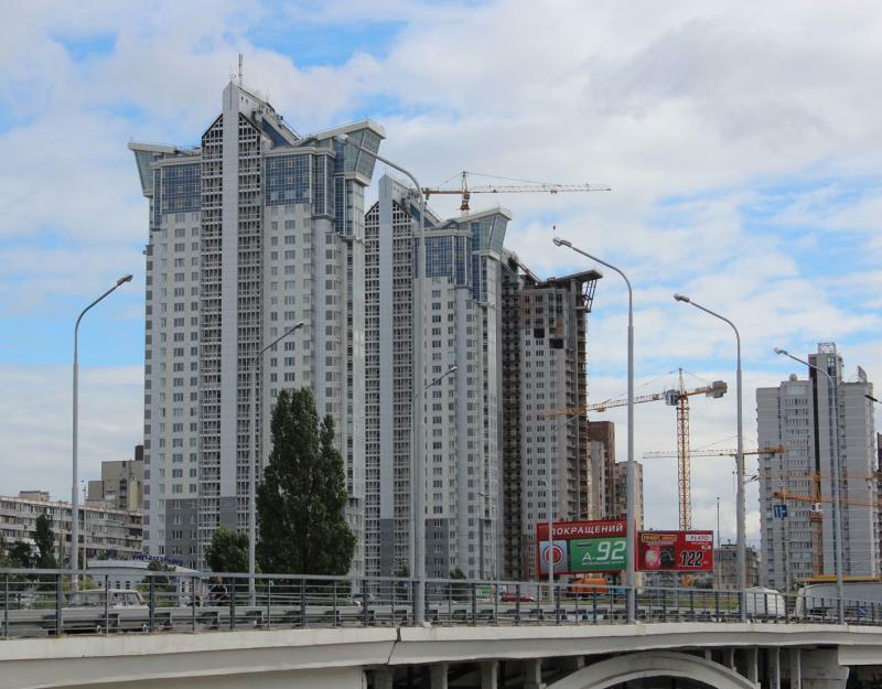 Продаж 3-кімнатної квартири 115 м², Дніпровська наб., 1А