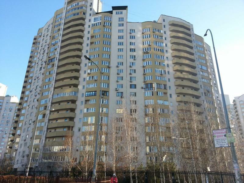 Оренда 2-кімнатної квартири 60 м², Дніпровська наб., 19А