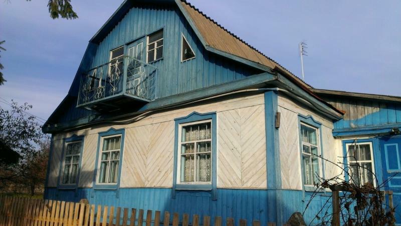 Житомирская обл., Малинский район, с. Диброва, Садовая ул., 45