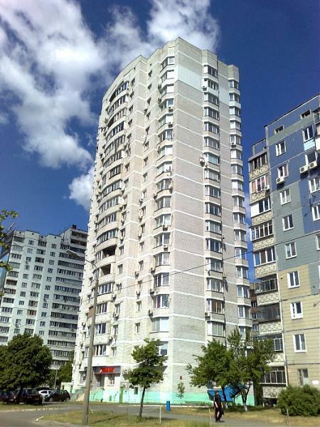 Киев, Николая Бажана просп., 5Г