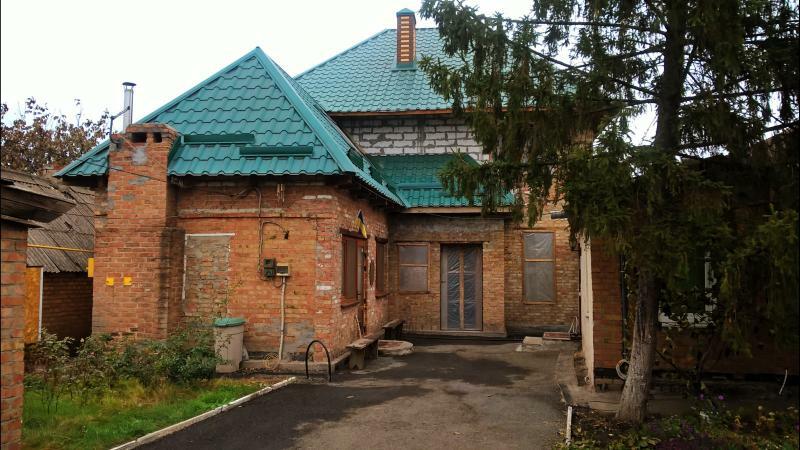 Днепропетровская обл., Криворожский район, г. Кривой рог, Свирская ул., 63