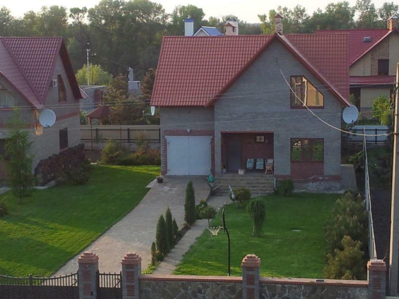 Донецька обл., Слов`янський район, м. Святогірськ, Лесная вул., 1К