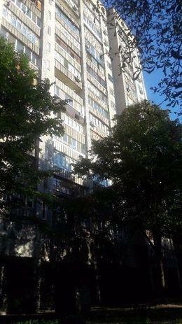 Дніпро, Александра Поля просп., 102Д