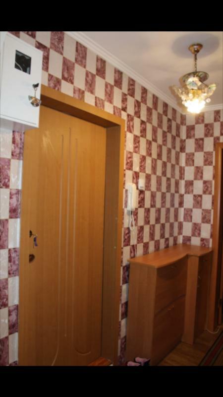 Оренда 3-кімнатної квартири 65 м², Метробудівська вул., 5