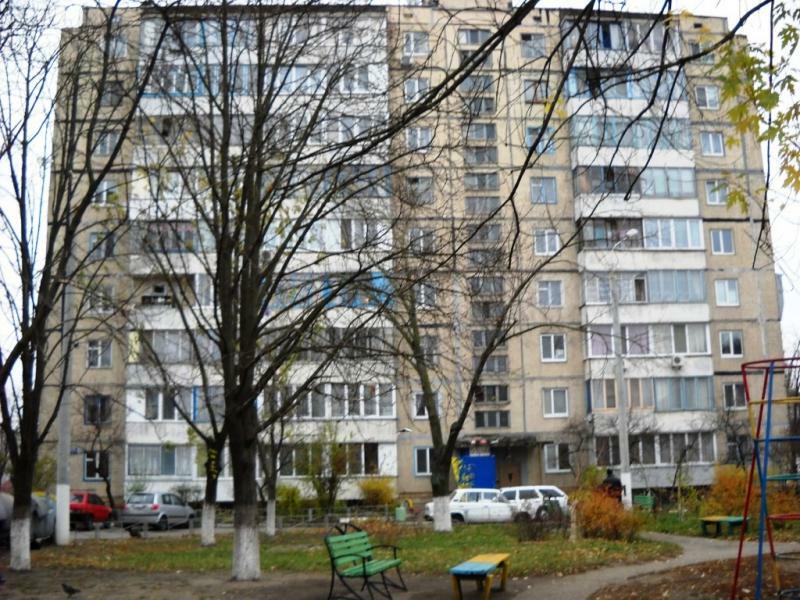 Київська обл., Обухівський район, м. Українка, Будівельників вул., 8