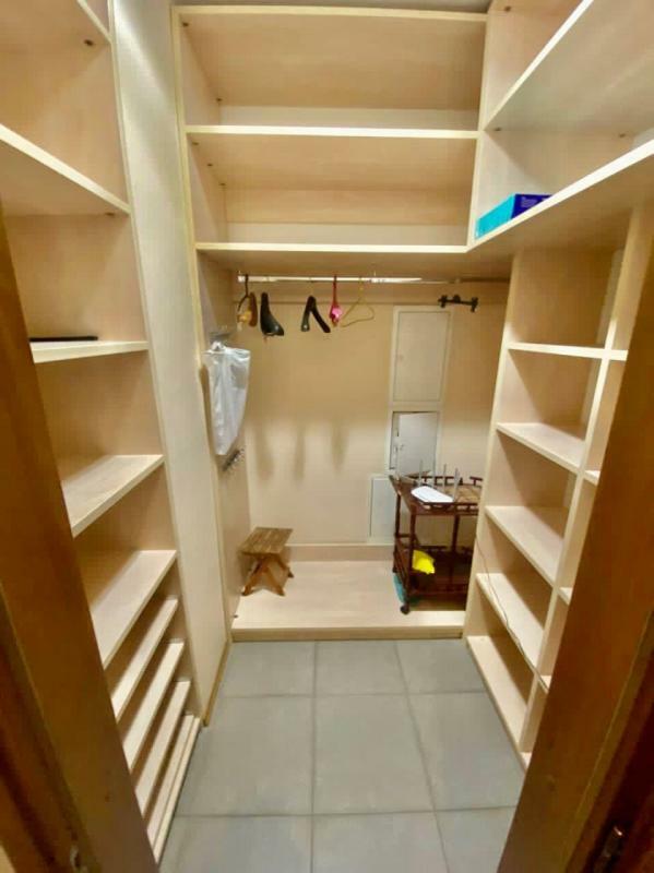 Продажа 3-комнатной квартиры 119 м², Владимира Вернадского ул., 35