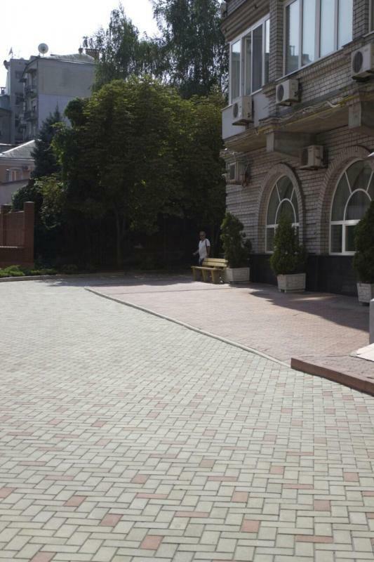 Дніпро, Исполкомовская вул., 5