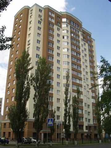 Киев, Пожарского ул., 10/15