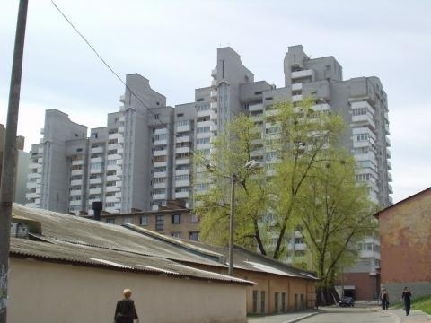 Киев, Стадионная ул., 6А