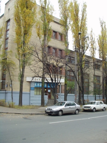 Киев, Петра Нестерова ул., 3/2