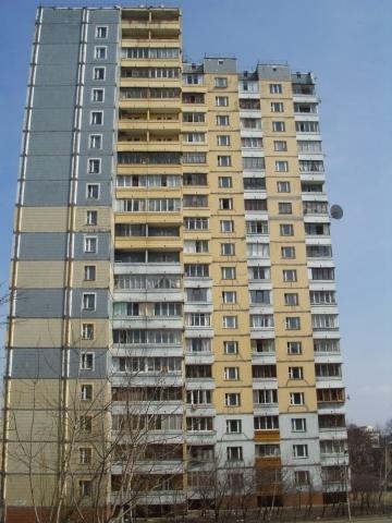 Київ, Мостицька вул., 10