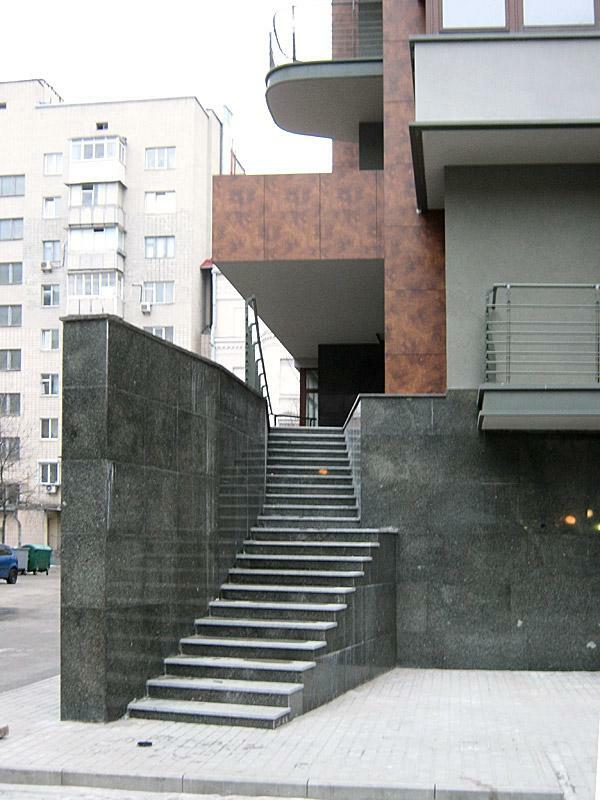 Київ, Григорфя Гуляницького вул., 27