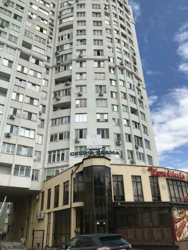 Продаж 1-кімнатної квартири 22 м², Світла вул., 3