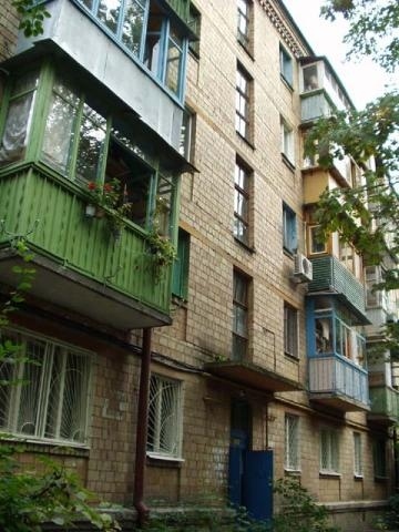 Київ, Олент Теліги вул., 7А