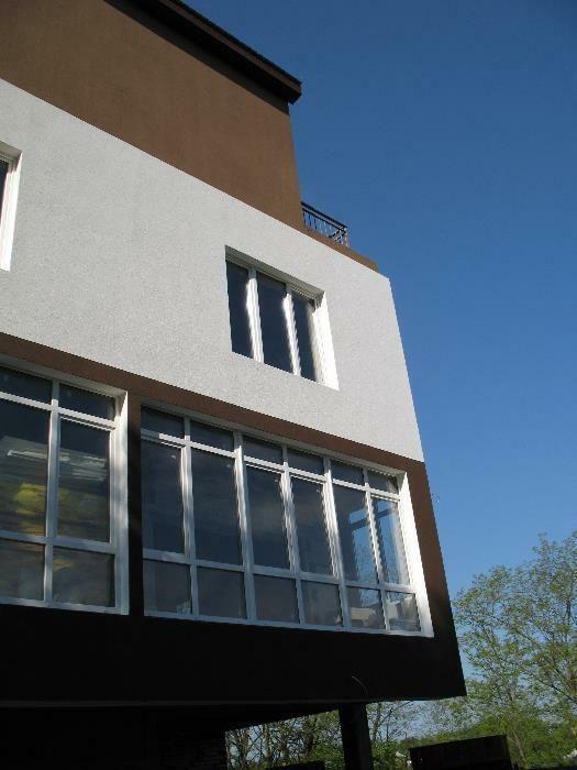 Київ, Полянская вул., 22А