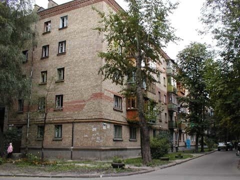 Продажа 2-комнатной квартиры 47 м², Елены Телиги ул., 37Б