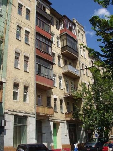 Киев, Олеся Гончара ул., 86А