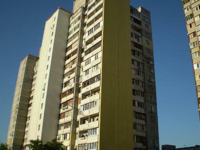 Киев, Оноре Де Бальзака ул., 100/31