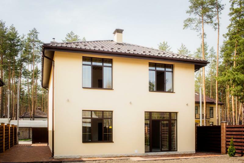 Київ, Патріотів вул., 22