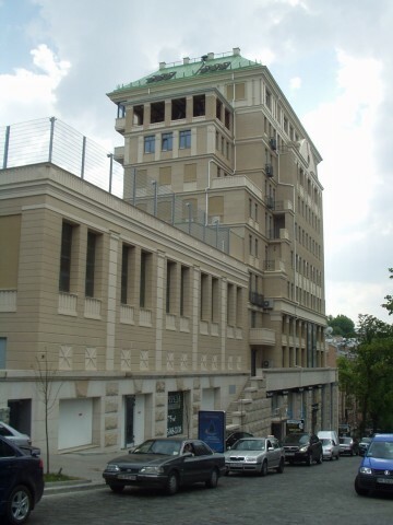 Киев, Ольгинская ул., 6