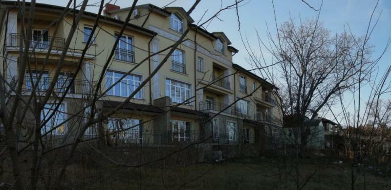 Киев, Монтажников ул., 72