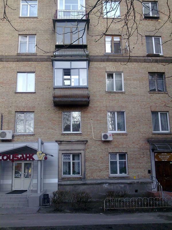 Киев, Московская ул., 41/8
