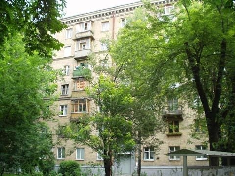 Київ, Московська вул., 39