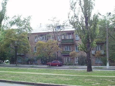 Киев, Перова бул., 7