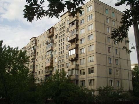 Продаж 3-кімнатної квартири 56 м², Райдужна вул., 3А