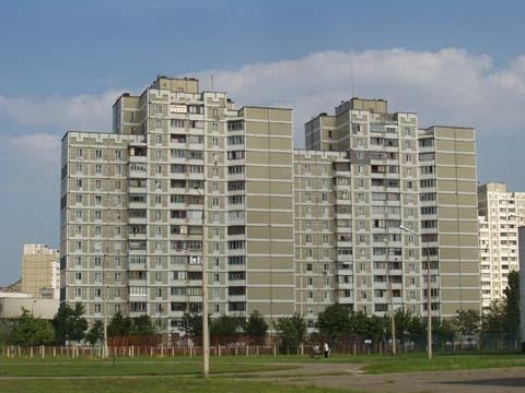 Киев, Ревуцкого ул., 11Г