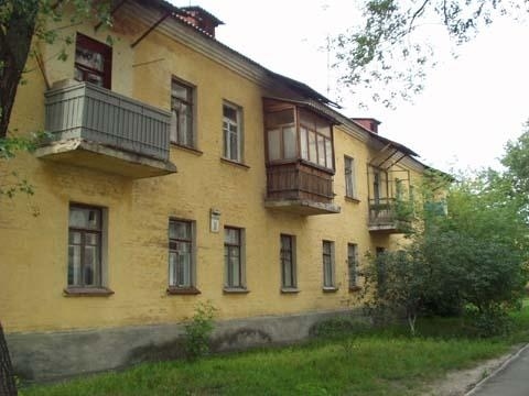 Київ, Юрія Литвинського вул., 11